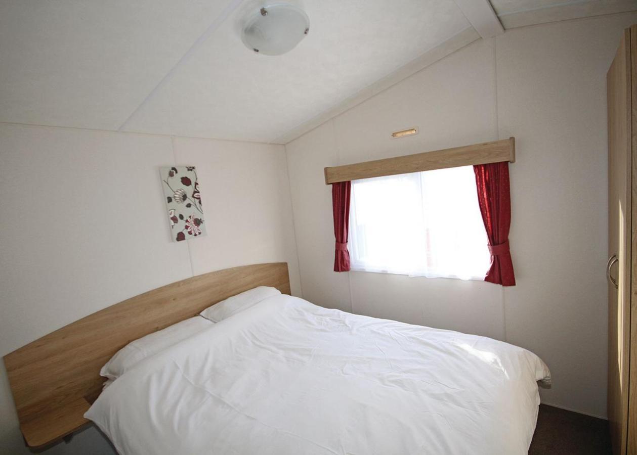 Silver Birch Caravan Park Talacre Kültér fotó
